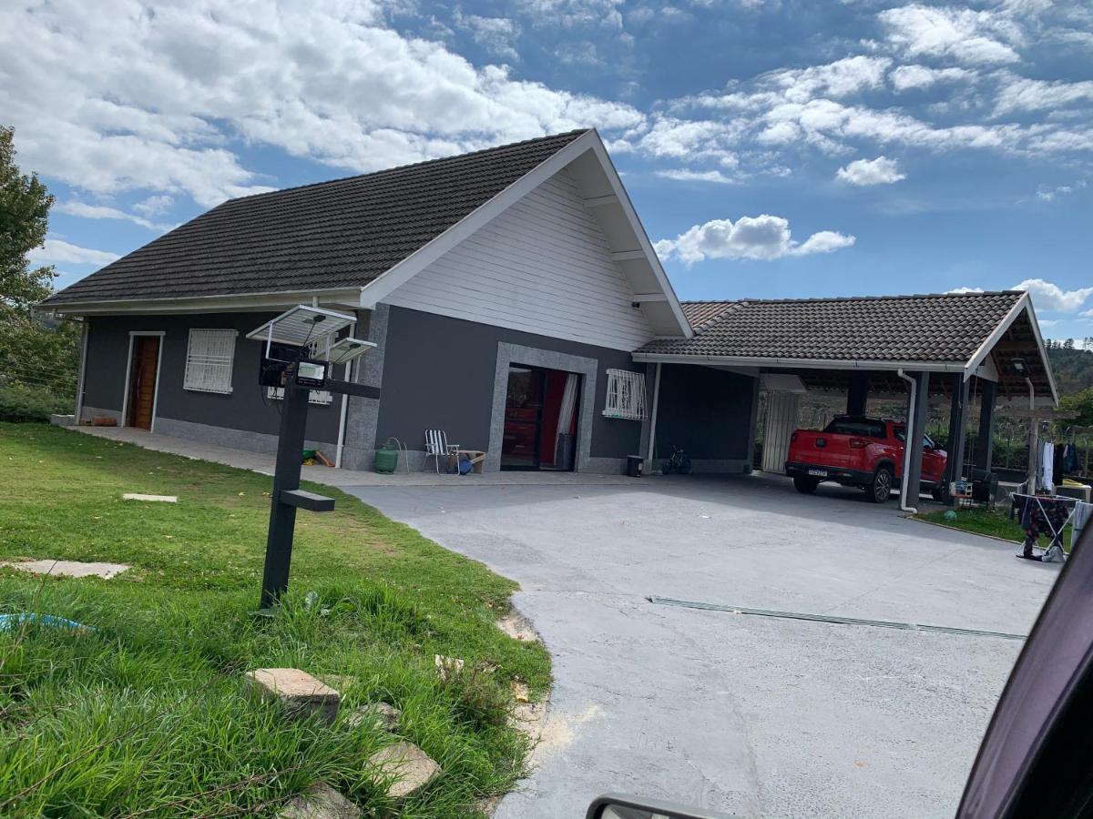 Kitnet Aconchegante Em Bairro Nobre Bem Localizado Apartment Campos do Jordao Luaran gambar